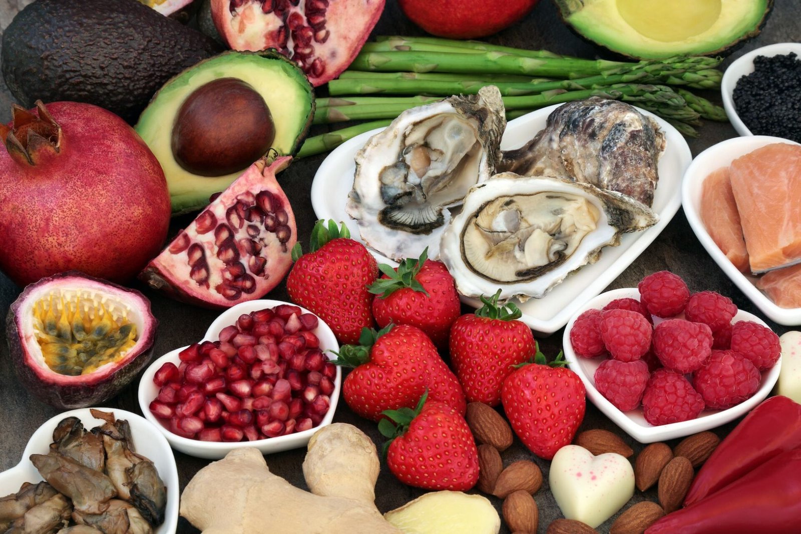 The 7 Best Aphrodisiac Foods To Get You In A Mood For Love 