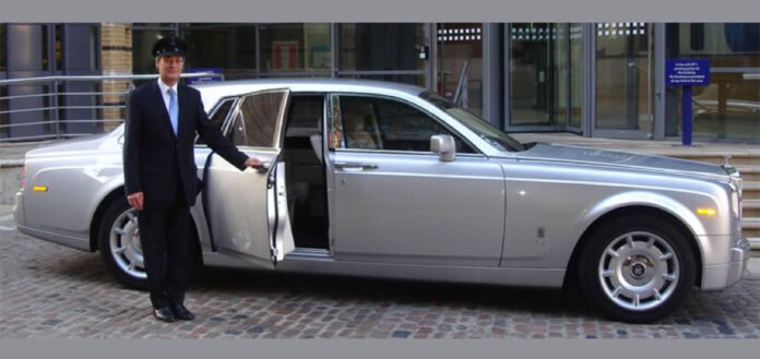 Corporate Traveller Chauffeur Services in London: A Guide to Luxury and Efficiency