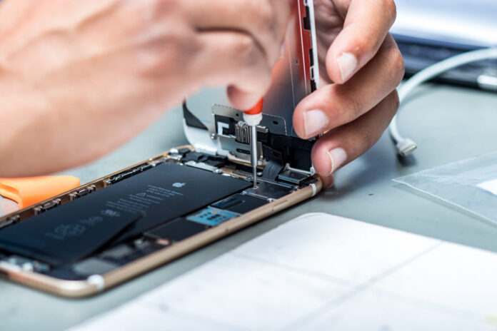 Mobile Phone Repair Near Me: Finding Reliable Solutions for Your Device